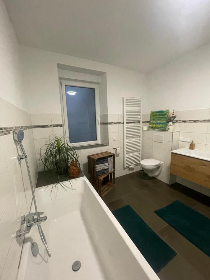 Mayen, Baeckerstr, Privatzimmer Nr1, Innenstadt, Naehe Nuerburgring & Burg Eltz, Gemeinschaftsbad Eksteriør billede